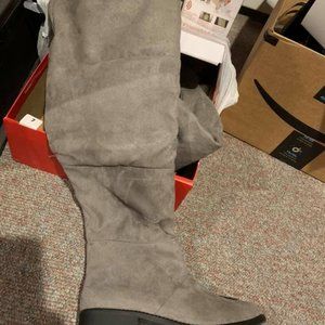Women’s grey boots